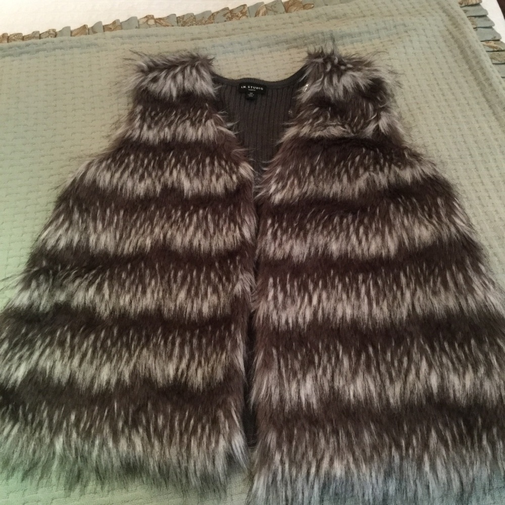 Faux fur vest